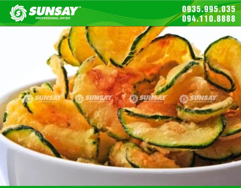 Bí đỏ sấy giòn thơm ngon bằng máy chiên chân không SUNSAY